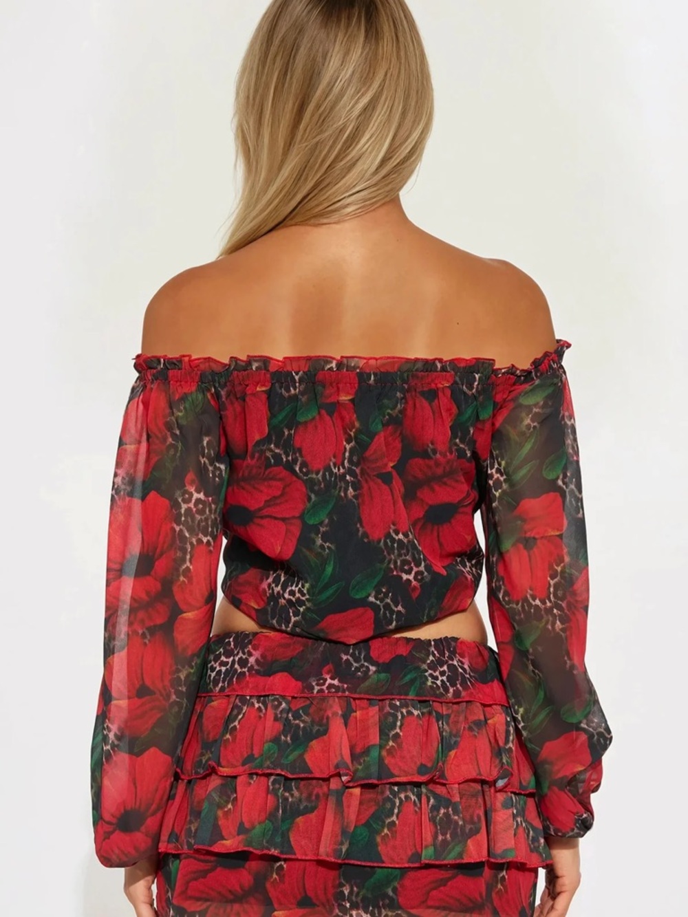 Off-Shoulder Red Floral Ruffled Mini Skirt - Picture 3 of 3